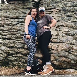 Meet your Posher, Liz